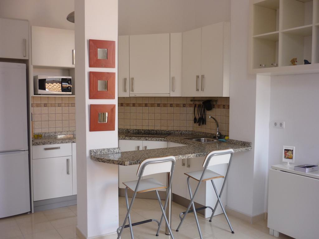 Malama Apartamentos Turisticos Μάλαγα Δωμάτιο φωτογραφία