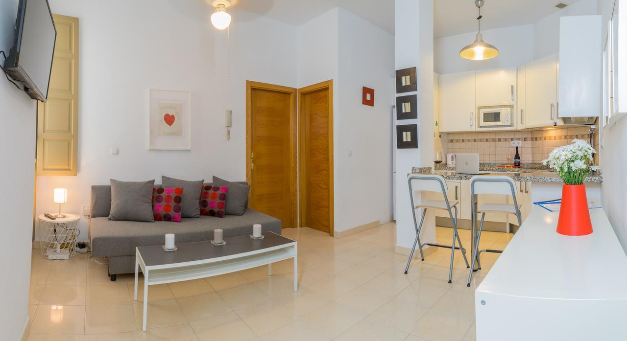 Malama Apartamentos Turisticos Μάλαγα Εξωτερικό φωτογραφία
